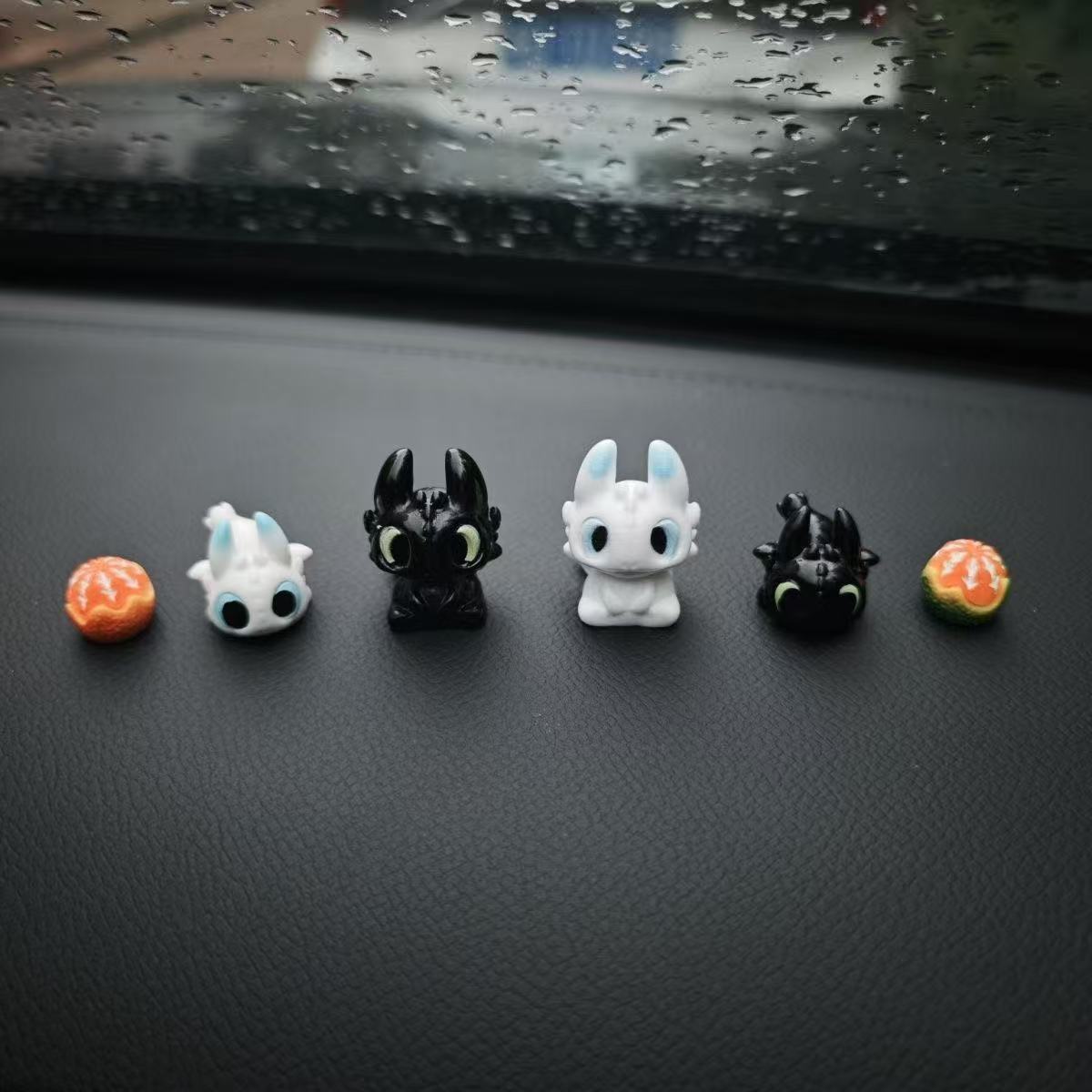 Sevimli dişsiz bebek figürü, a - Car Accessories Quirky incelemesi ve fiyatı