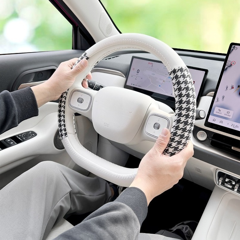 2026 ORA 5 Ultra İnce Kaymaz D - Car Accessories Quirky incelemesi ve fiyatı
